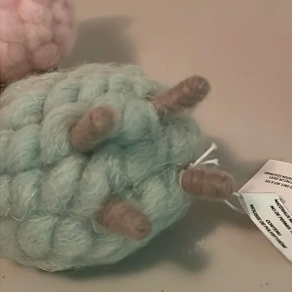 Pier 1 One Imports set of 4 wool sheep green yellow pink white Easter Ho… - Picture 6 of 9